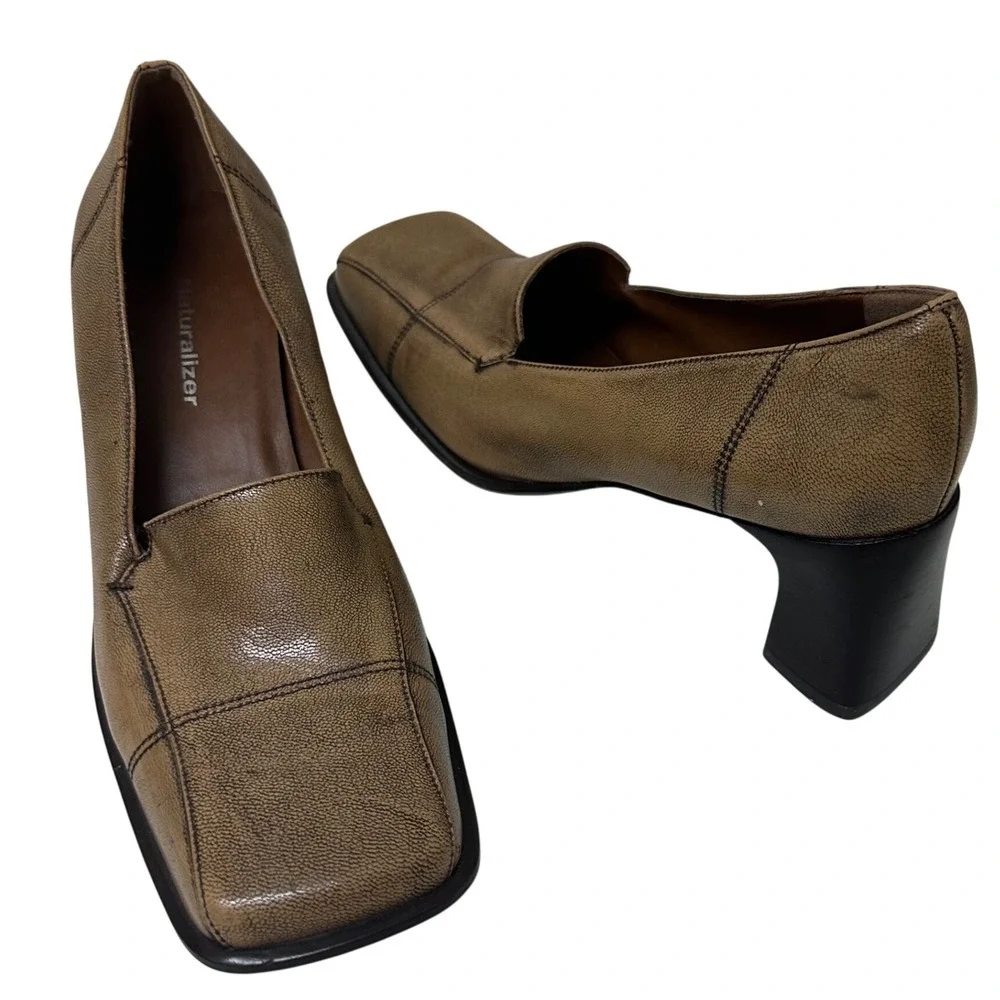 Vintage Naturalizer Womens 8M Taupe Leather Square Toe Block Heel Loafer Pumps